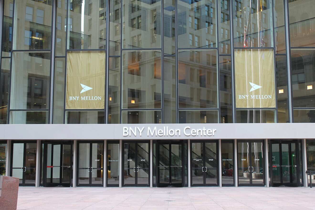 Stefanik puts Bank of New York Mellon on notice for ties to Iran-linked telecom