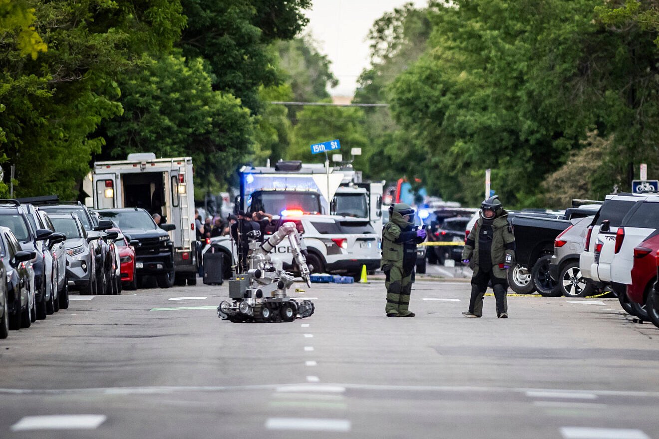 Bomb squads set up a staging area after an attack on Jews in Boulder, Colo., that the FBI is investigating as an act of terror, June 1, 2025. Photo by Chet Strange/Getty Images.