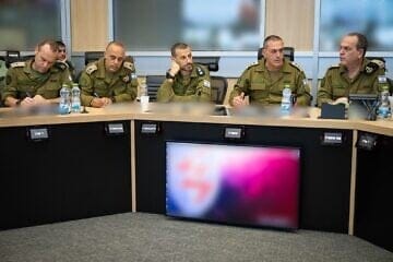 Israel Defense Forces Chief of Staff Lt. Gen. Eyal Zamir (second from right) meets with the General Staff Forum, June 24, 2025. Credit: IDF.