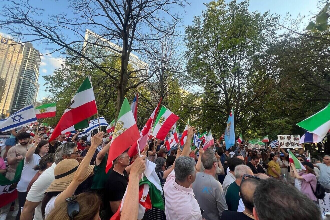 Iran rally Toronto