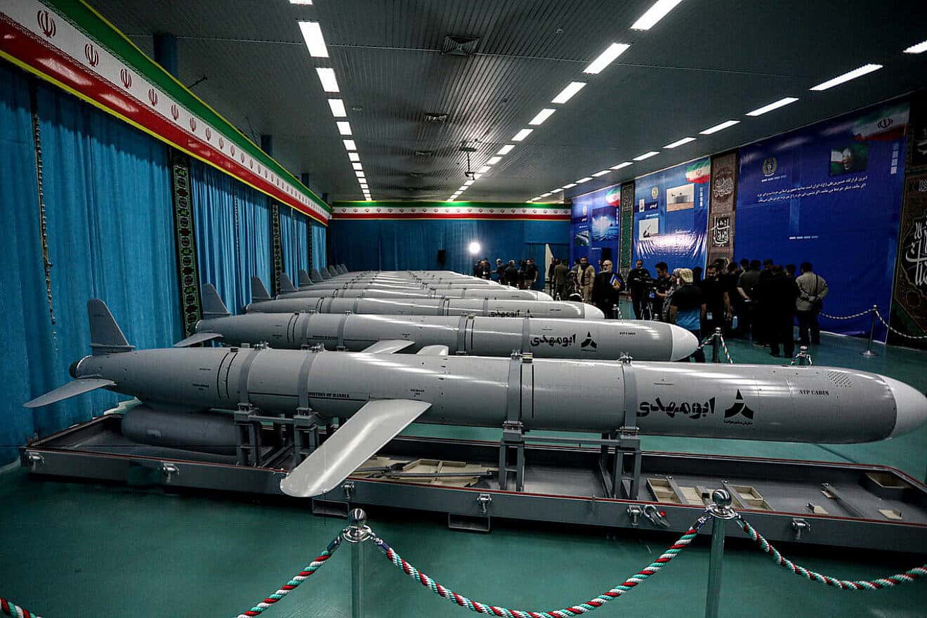 Iranian induction ceremony for the Abu Mahdi Cruise missile, July 24, 2023. Credit: Mohsen Ranginkaman/Mehr News Agency via Wikimedia Commons.