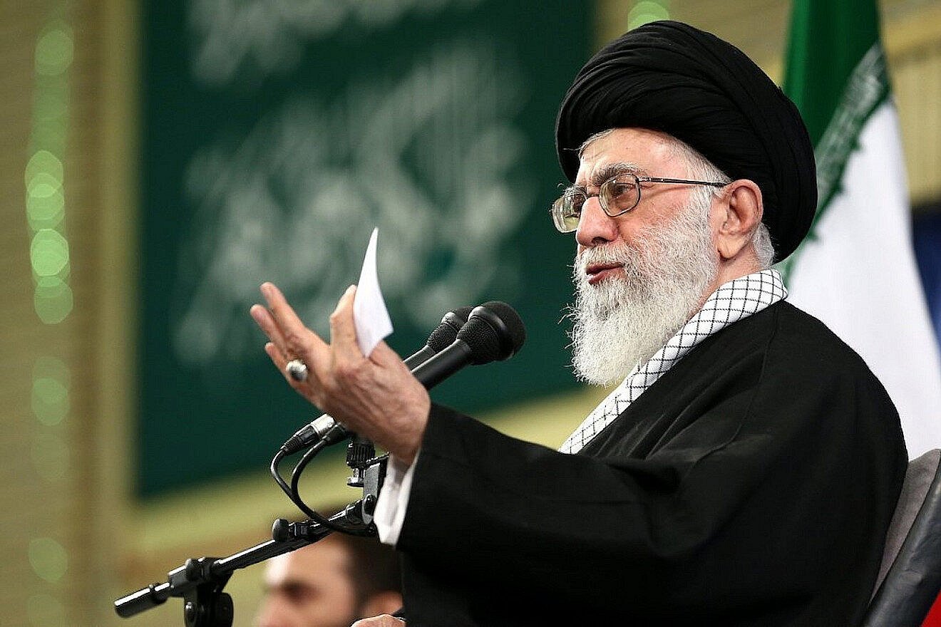 Khamenei We will not be merciful toward the Zionists