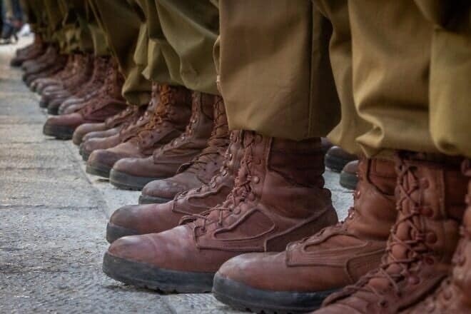 Soldiers in the Netzah Yehuda Battalion, a Haredi unit, and family members attend a swearing-in ceremony at the Western Wall in Jerusalem's Old City on July 10, 2024. Photo by Chaim Goldberg/Flash90.