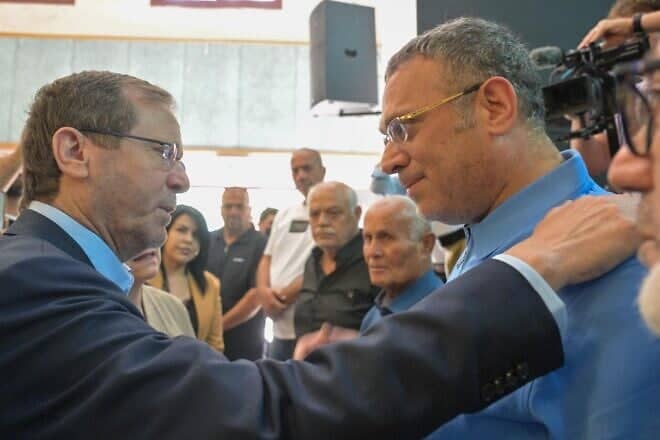 Israeli President Isaac Herzog visits the northern town of Tamra, where four young women were killed by an Iranian missile strike, June 18, 2025. Photo by Kobi Gideon/GPO.