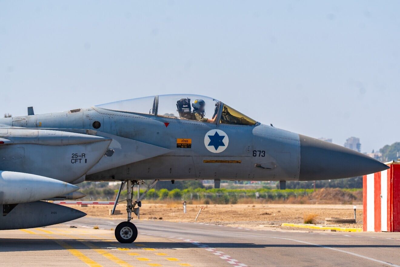 An Israeli jet prepares for a sortie in western Iran, June 17, 2025. Credit: IDF.