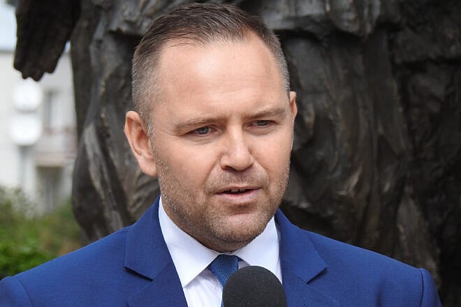 Karol Nawrocki delivers a speech in Warsaw on Sept. 3, 2022. Photo by Jarosław Kruk via Wikimedia Commons.