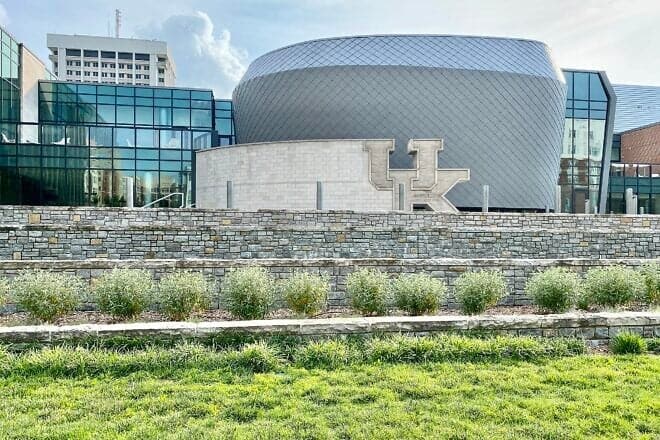 The Gatton Student Center at the University of Kentucky in Lexington, Ky., July 4, 2023. Credit: w_lemay via Wikimedia Commons.