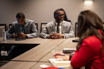 Brandon Johnson (center), mayor of Chicago, during a meeting with Alejandro Mayorkas, the U.S. homeland security secretary, in Washington, Jan. 18, 2024. Credit: Sydney Phoenix/U.S. Department of Homeland Security.