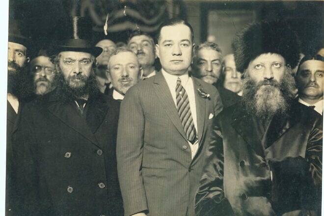 Abraham Isaac HaCohen Kook (R) with then-New York Mayor John F. Hylan in 1924. Credit: Wikimedia Commons.
