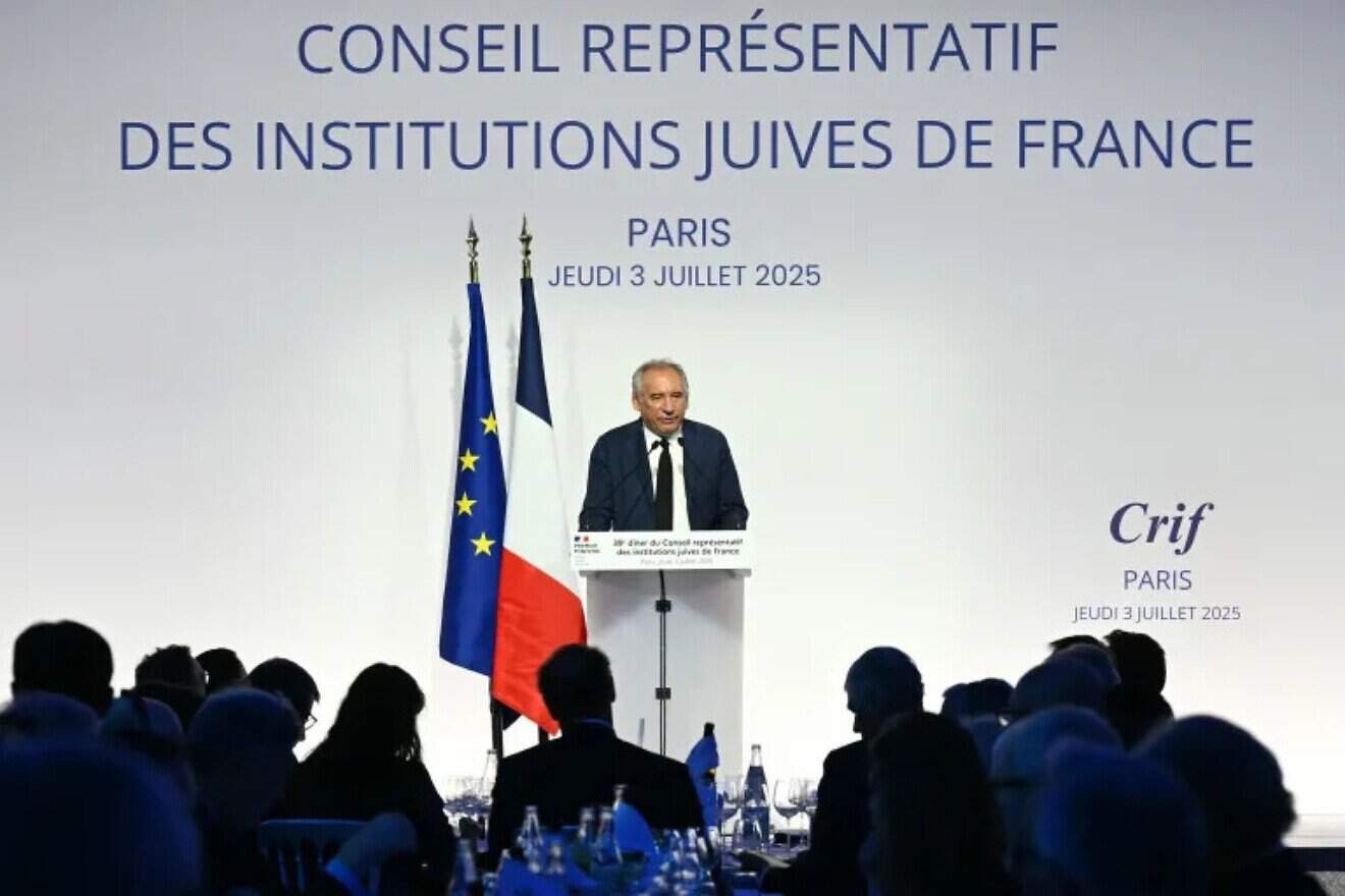 French Prime Minister François Bayrou addresses the annual dinner of Crif, the Representative Council of French Jewish Institutions, in Paris, July 3, 2025. Credit: European Jewish Press.