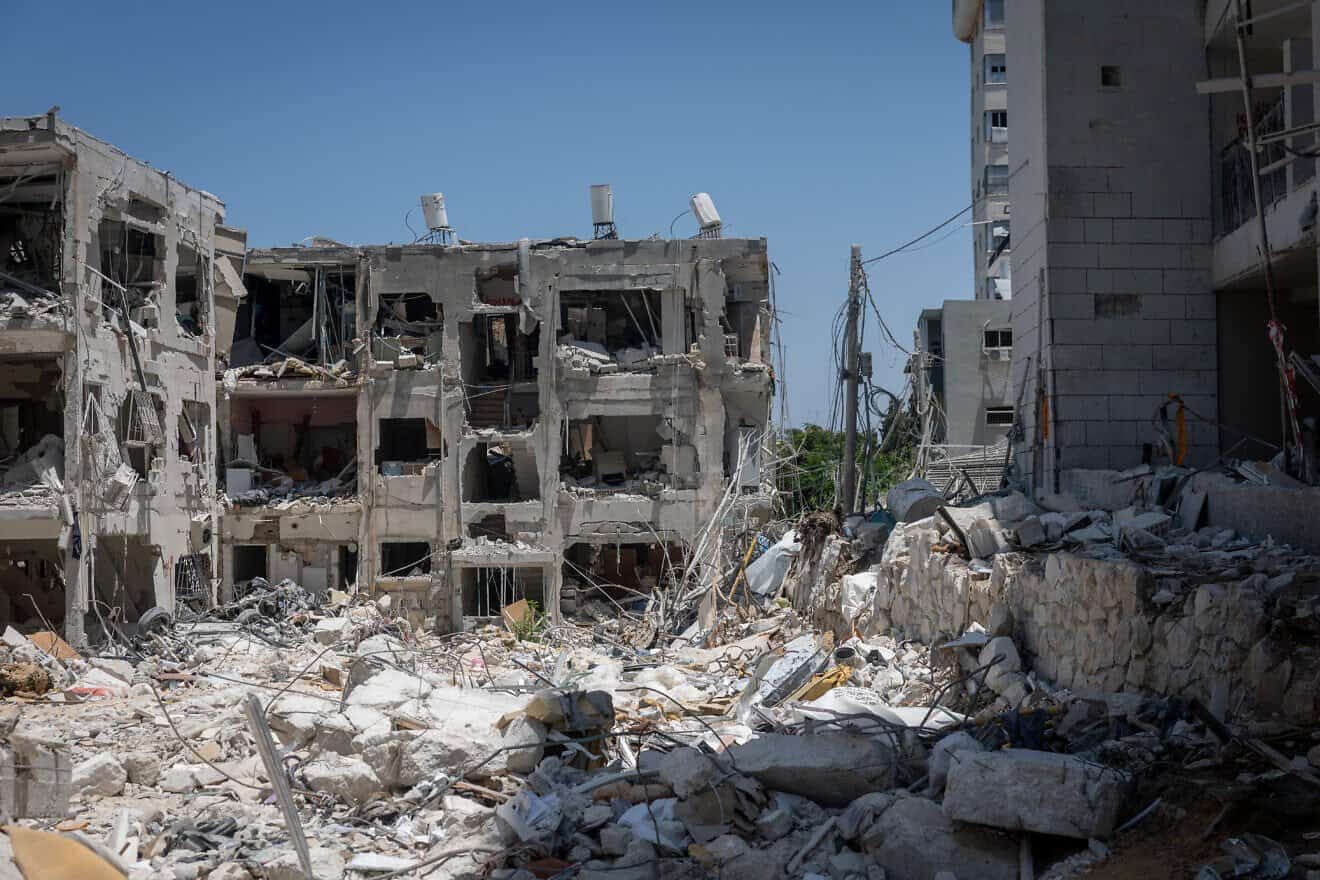 Destruction in Bat Yam after residential homes suffered a direct hit from a missile fired by Iran during the war between Israel and the Islamic Republic, July 3, 2025. Photo by Chaim Goldberg/Flash90.