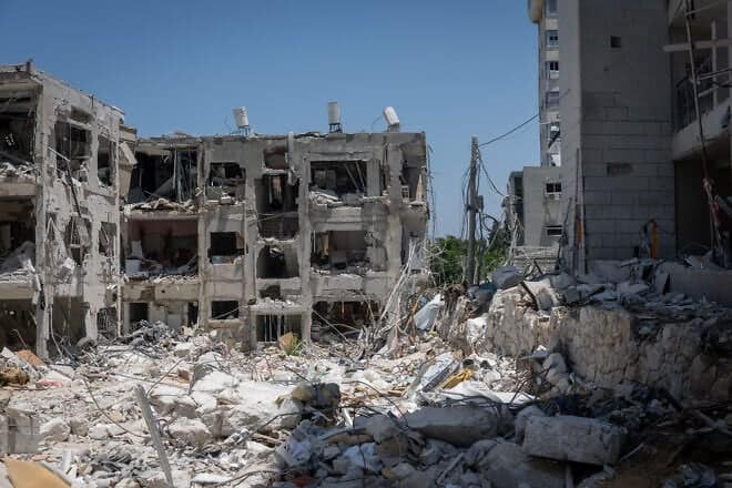 Destruction in Bat Yam after residential homes suffered a direct hit from a missile fired by Iran during the war between Israel and the Islamic Republic, July 3, 2025. Photo by Chaim Goldberg/Flash90.