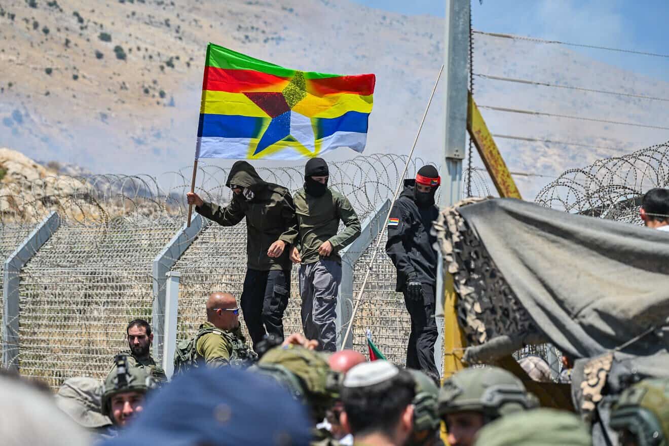 Golan Druze protest in Majdal Shams, near the Syrian border fence, in solidarity with their brethren in Syria, July 16, 2025. Photo by Michael Giladi/Flash90.