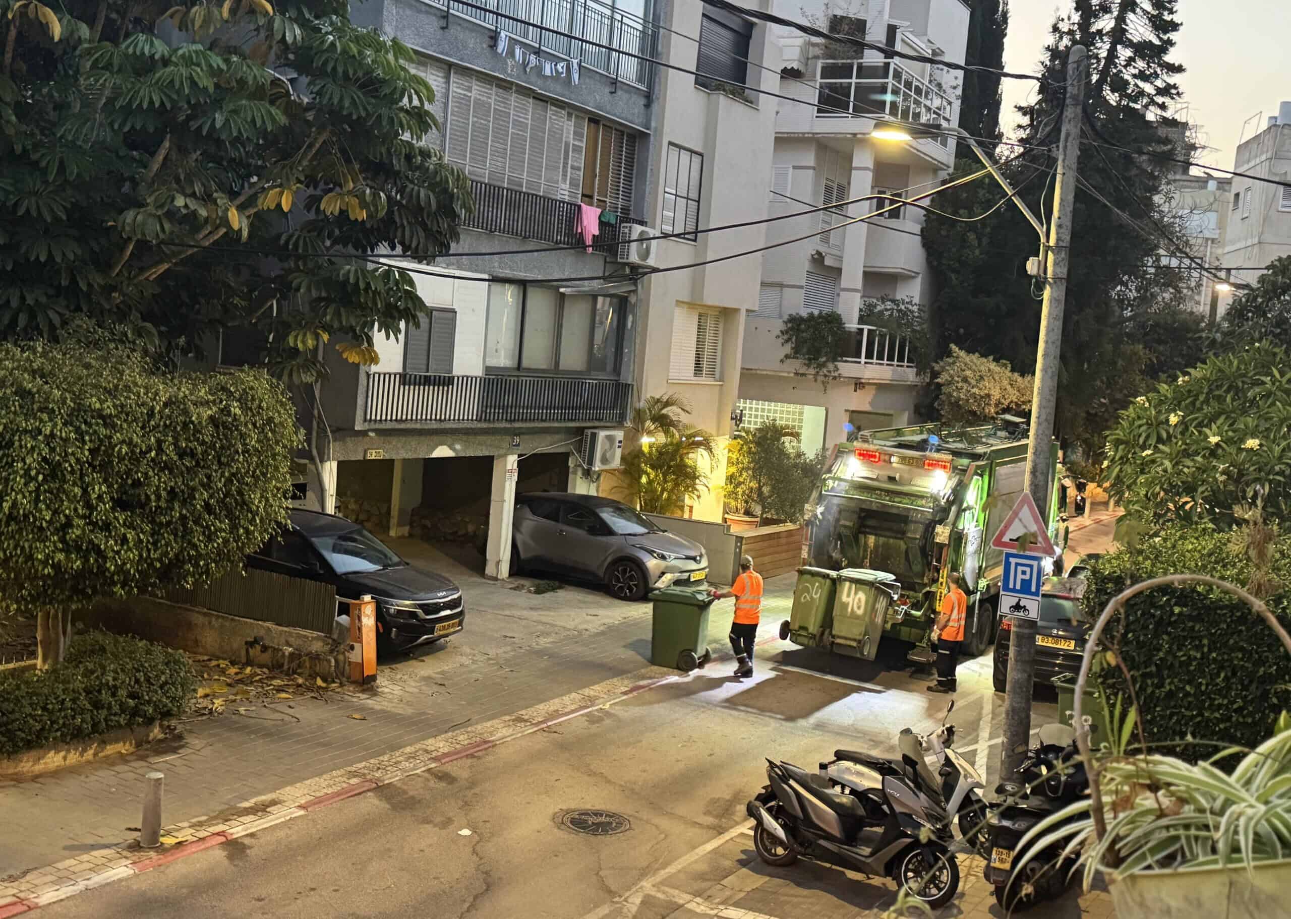 Trash Truck In Tel Aviv