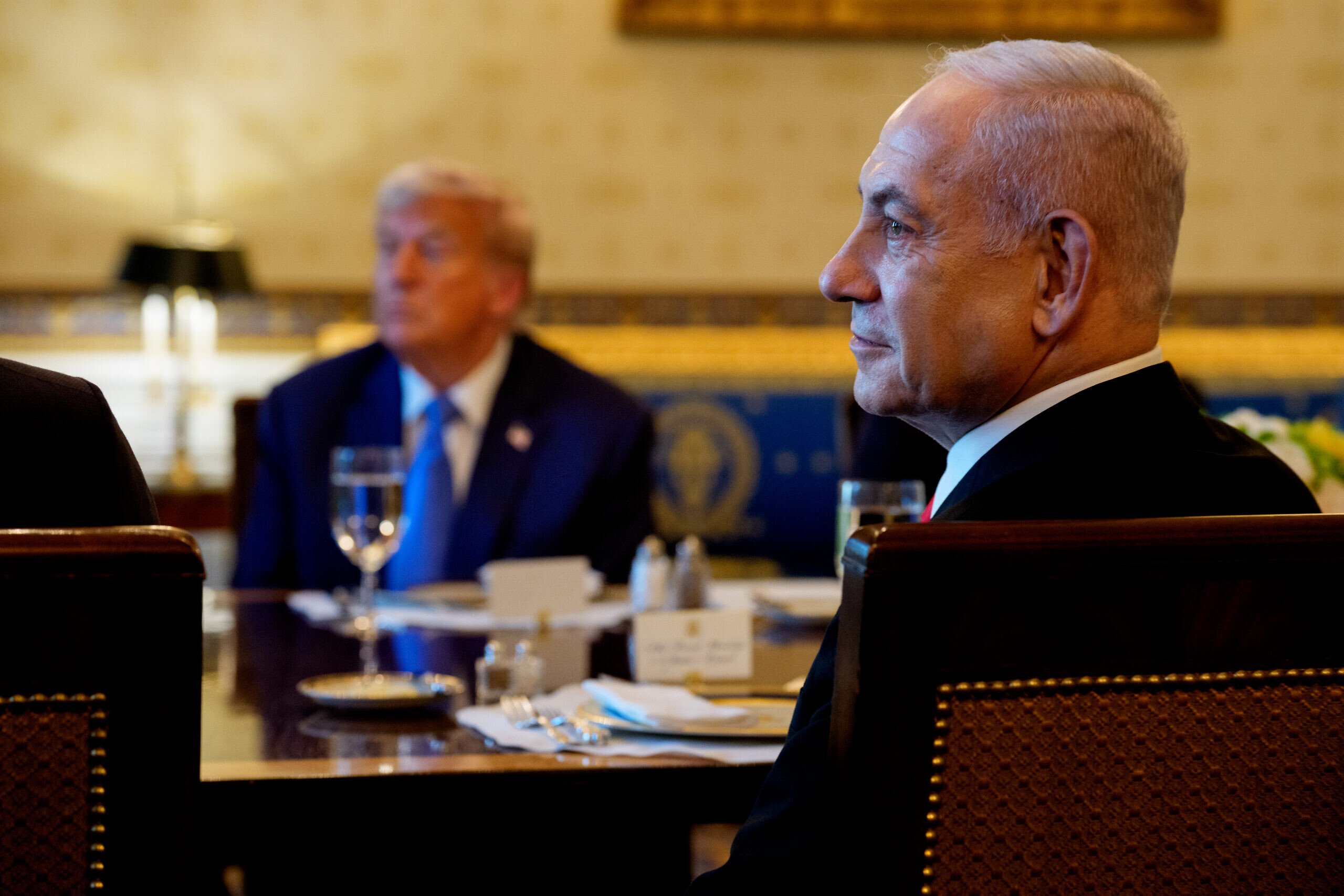 Trump and Netanyahu talk Gaza, Iran in impromptu appearance before media -  JNS.org