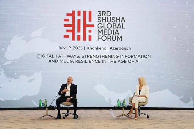 Azerbaijan's President Ilham Aliyev talks to international journalists via moderator Jane Witherspoon, Euronews' Middle East bureau chief, in Khankendi on July 19, 2025. Credit: Courtesy.