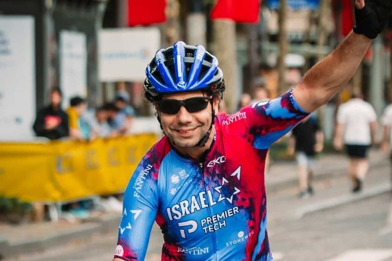 Ofer Kalderon at the final state of the 2025 Tour de France in Paris, July 27, 2025. Credit: Israel-Premier Tech.