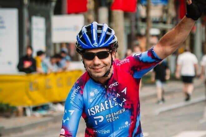 Ofer Kalderon at the final state of the 2025 Tour de France in Paris, July 27, 2025. Credit: Israel-Premier Tech.