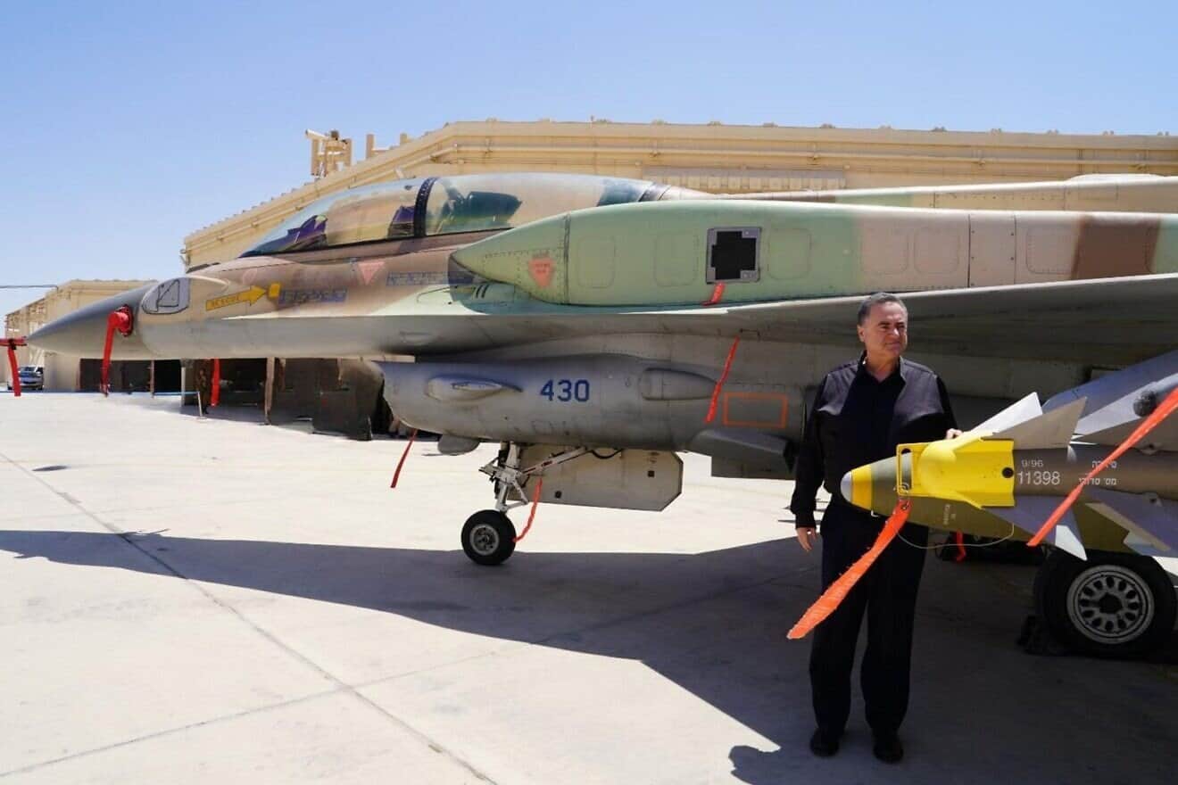 Defense Minister Israel Katz visiting the Ramon Air Force Base, 30 miles south of Beersheva, July 27, 2025. Photo by Ariel Hermoni/Ministry of Defense.