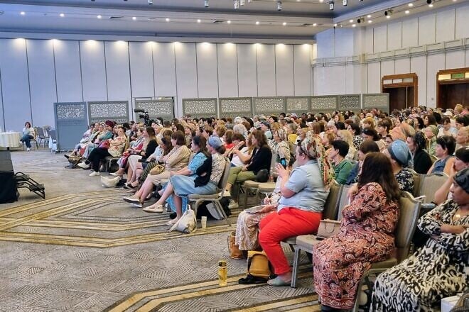 More than 500 women gathered for OneFamily's Women’s Empowerment Symposium on July 30, 2025. Photo by Sharon Altshul.