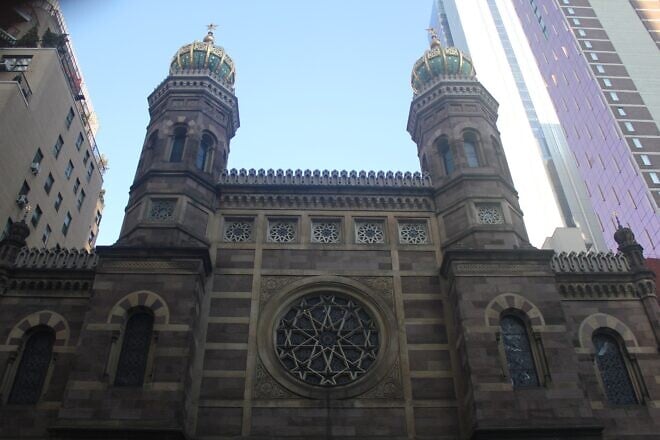 Central Synagogue in Midtown Manhattan. Credit: Wikimedia Commons.