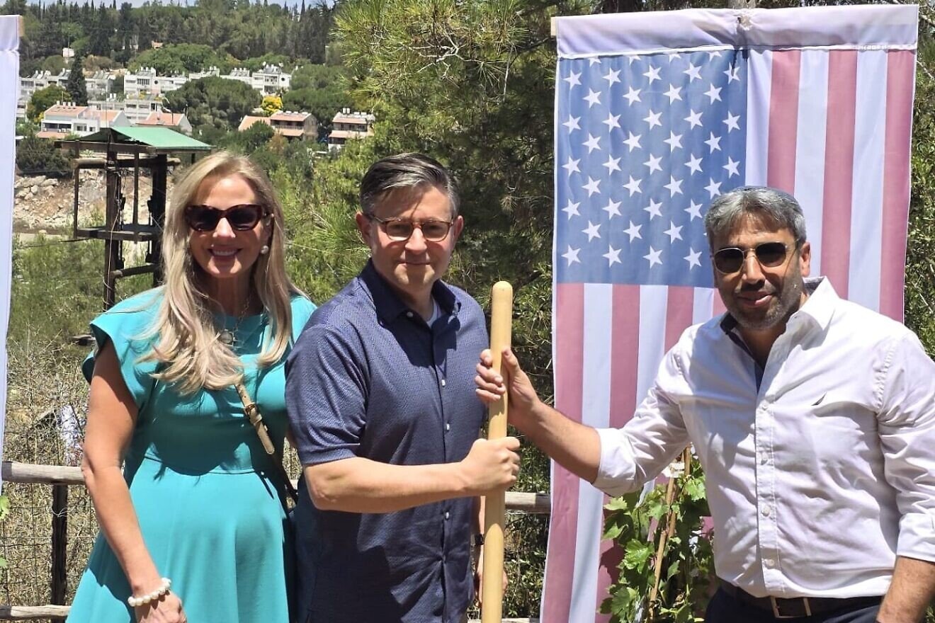 House Speaker Mike Johnson (R-La.) takes part in a vine-planting ceremony with Ariel Mayor Yair Chetboun at the city's National Leadership Center, Aug. 4, 2025. Credit: Ariel Municipality.