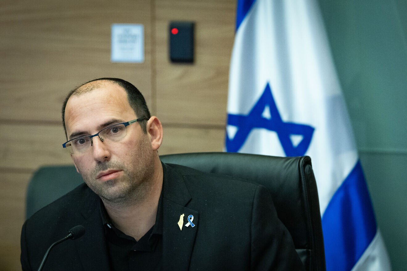 Committee chairman MK Simcha Rothman leads a Constitution, Law and Justice Committee meeting at the Knesset, in the Israeli parliament on June 9, 2025. Photo by Chaim Goldberg/Flash90.