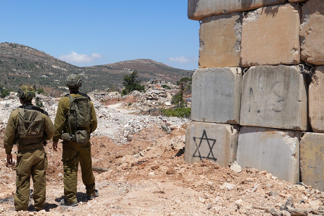 Israeli soldiers up north near the border with Lebanon, July 10, 2025. Photo by Ayal Margolin/Flash90.