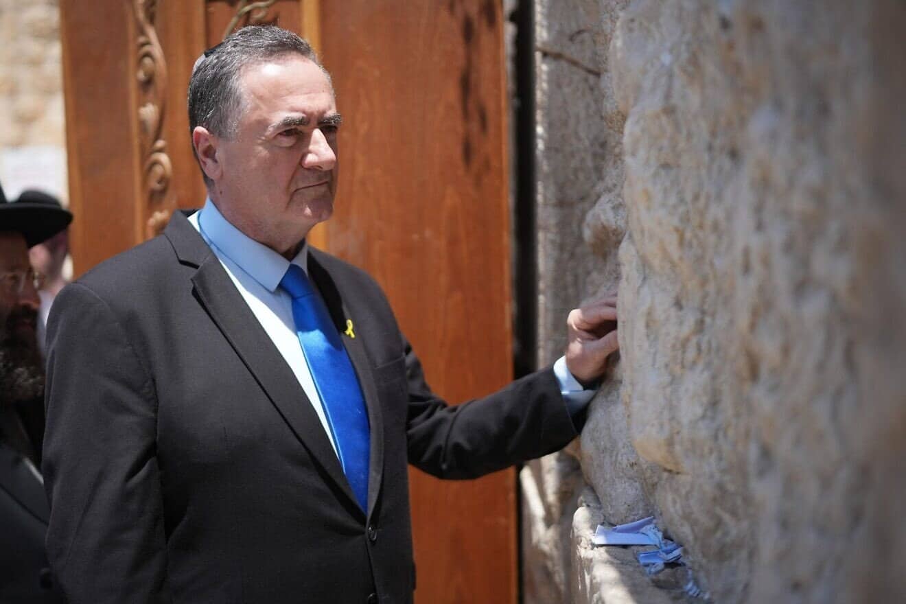 Houthi leaders fleeing Sanaa after deadly IDF strike Israeli defense minister confirms