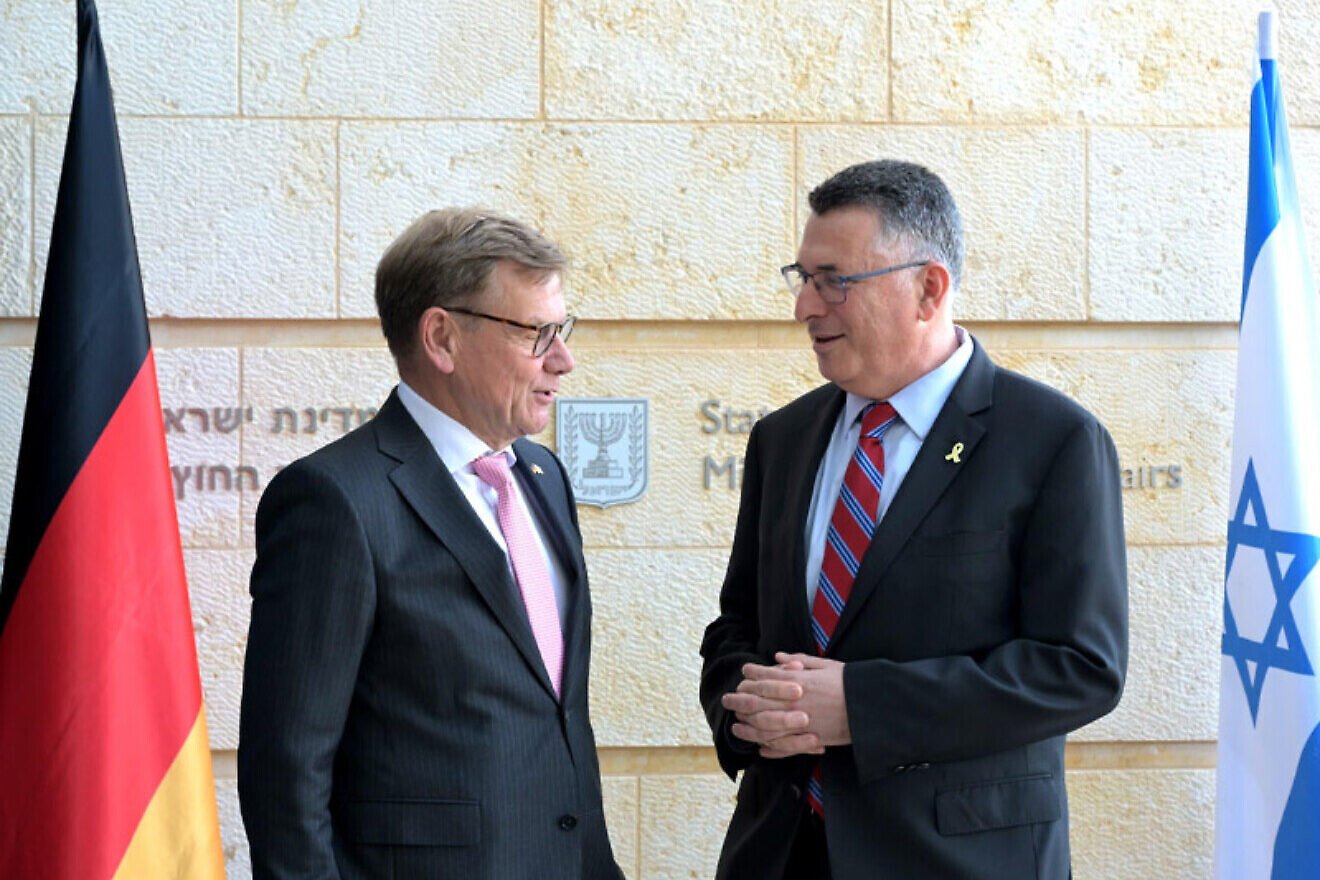 Foreign Minister Gideon Sa’ar (right) meets with German Foreign Minister Johann Wadephul at the Foreign Ministry in Jerusalem, July 31, 2025. Photo by Shlomi Amsalem/GPO.