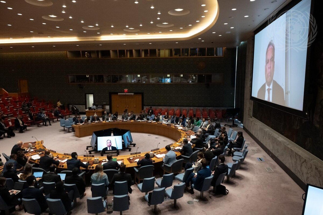 Ramesh Rajasingham (on screen), head and representative of the Office for the Coordination of Humanitarian Affairs in Geneva, briefs members of the U.N. Security Council during an “emergency” meeting called to discuss the Israeli cabinet’s decision to expand military operations inside the Gaza Strip, at the U.N. headquarters in New York City, on Aug. 10, 2025. Credit: Evan Schnieder/U.N. Photo. Ramesh Rajasingham (on screen), head and representative of the Office for the Coordination of Humanitarian Affairs in Geneva, briefs members of the U.N. Security Council during an “emergency” meeting called to discuss the Israeli cabinet’s decision to expand military operations inside the Gaza Strip, at the U.N. headquarters in New York City, on Aug. 10, 2025. Credit: Evan Schnieder/U.N. Photo.