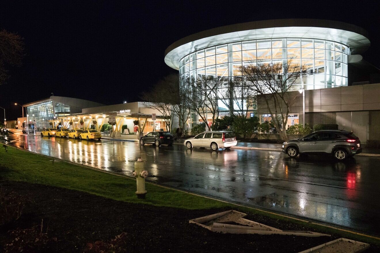 Pro-Hamas hackers disrupt North American airports
