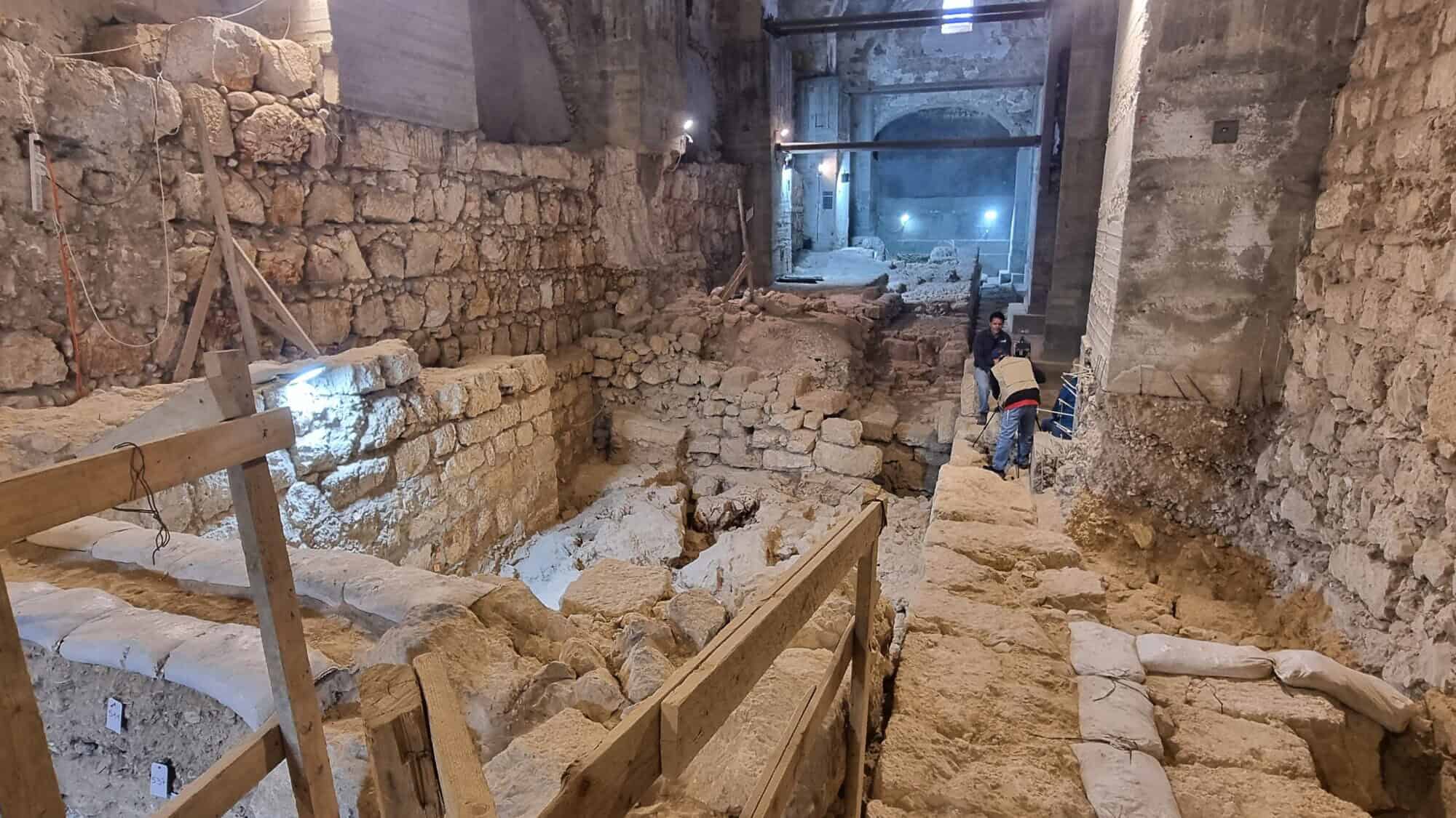 Hasmonean wall uncovered in Tower of David sheds light on Maccabean period