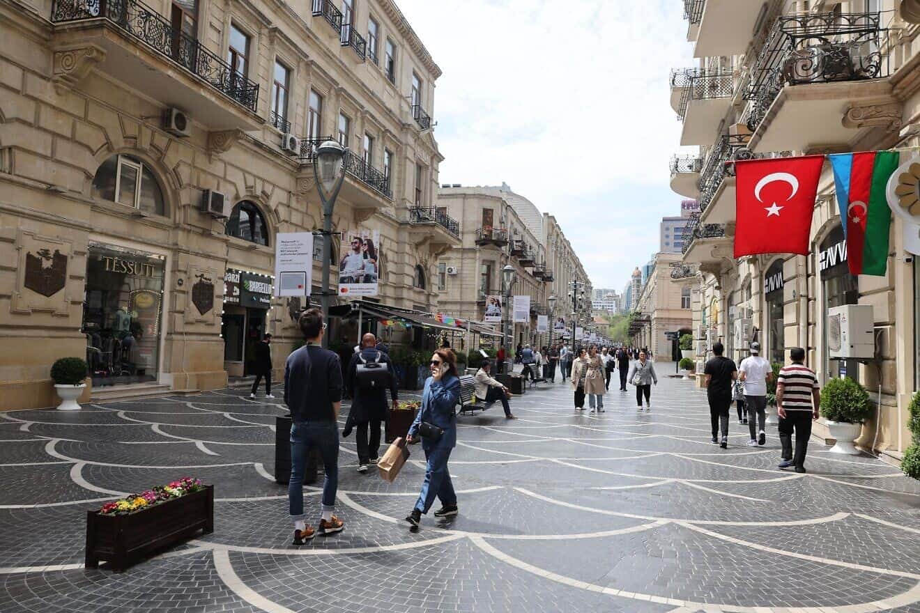 Israelis among top 10 foreign visitors to Azerbaijan - JNS.org