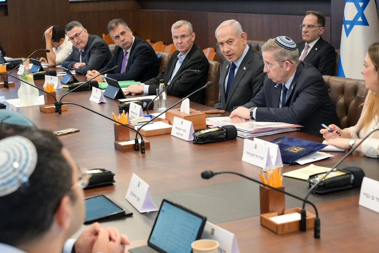 Israeli Prime Minister Benjamin Netanyahu addresses a Cabinet meeting in Jerusalem, Jan. 4, 2025. Photo by Maayan Toaf/GPO.