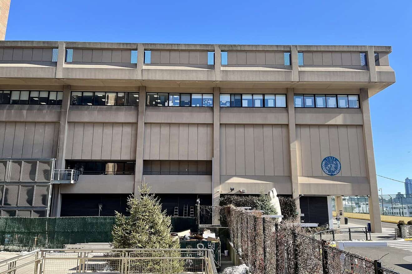 French teacher sues UN school in New York after enduring ‘15 months of hell,’ Jew-hatred | PeerK12