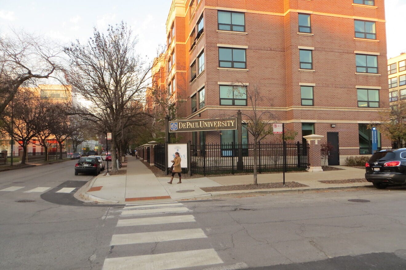 DePaul University investigating inexcusable harassment of Jewish students at Chicago cafe